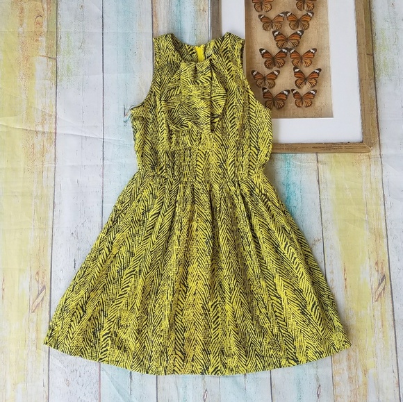 dear creatures Dresses & Skirts - Dear Creatures Ascot Fit and Flare Mini Dress XS